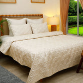 Stellar Quilt And  Sham Set Of 2